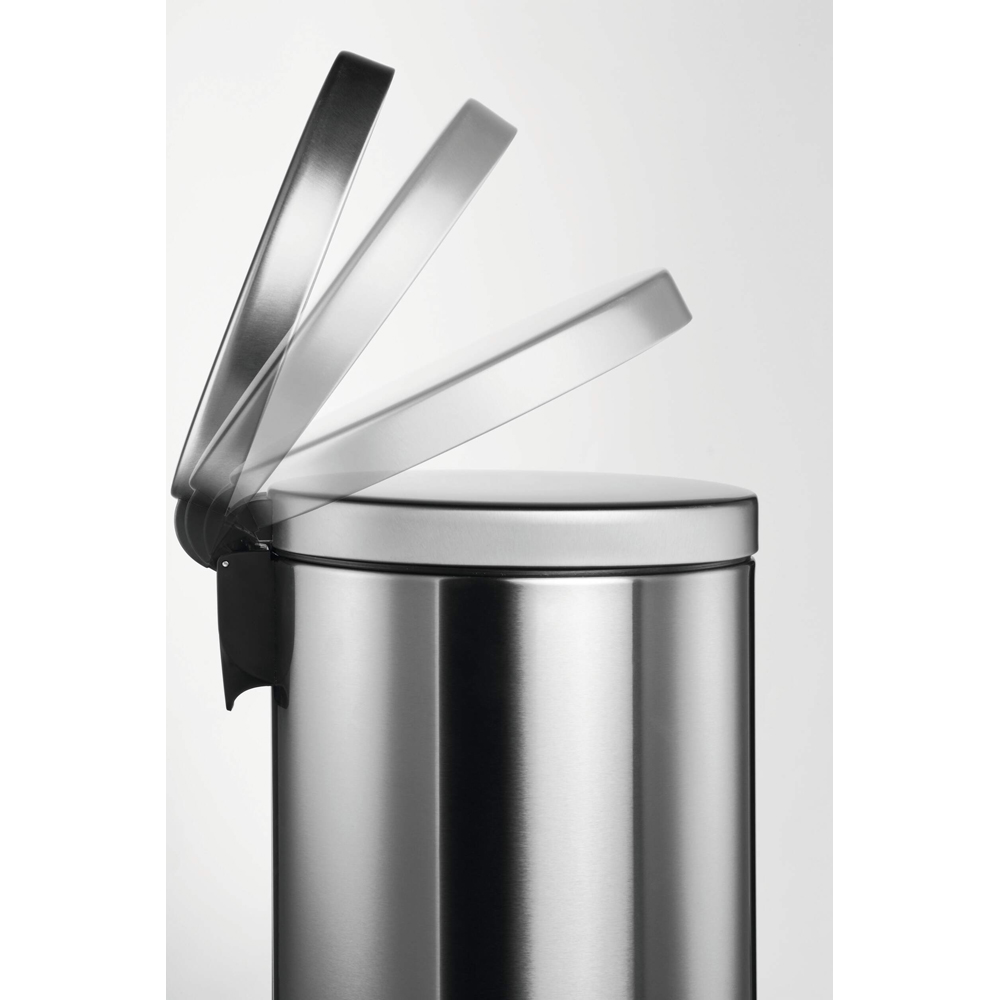 Durable Silver Stainless Steel Pedal Bin 30L Image 2