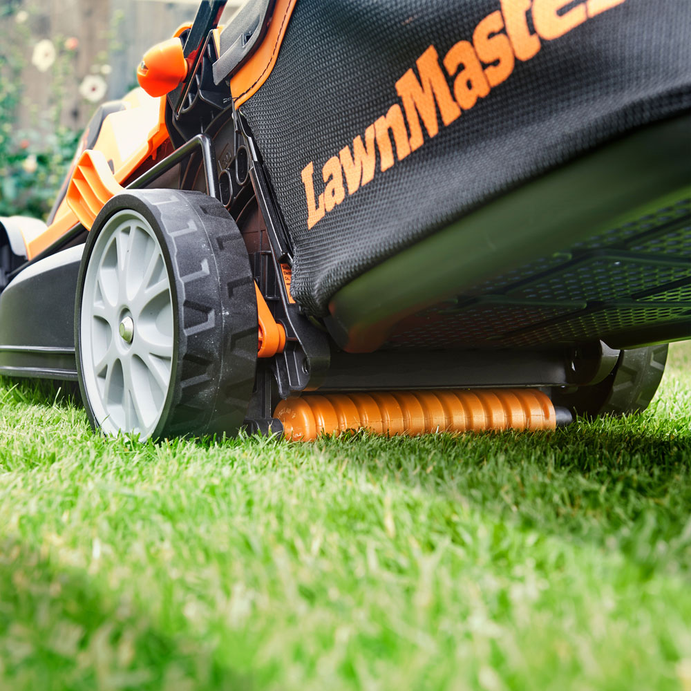 LawnMaster MFGT COMBO 24V Hand Propelled 34cm Rotary Battery Lawn Mower with Line Trimmer Image 4
