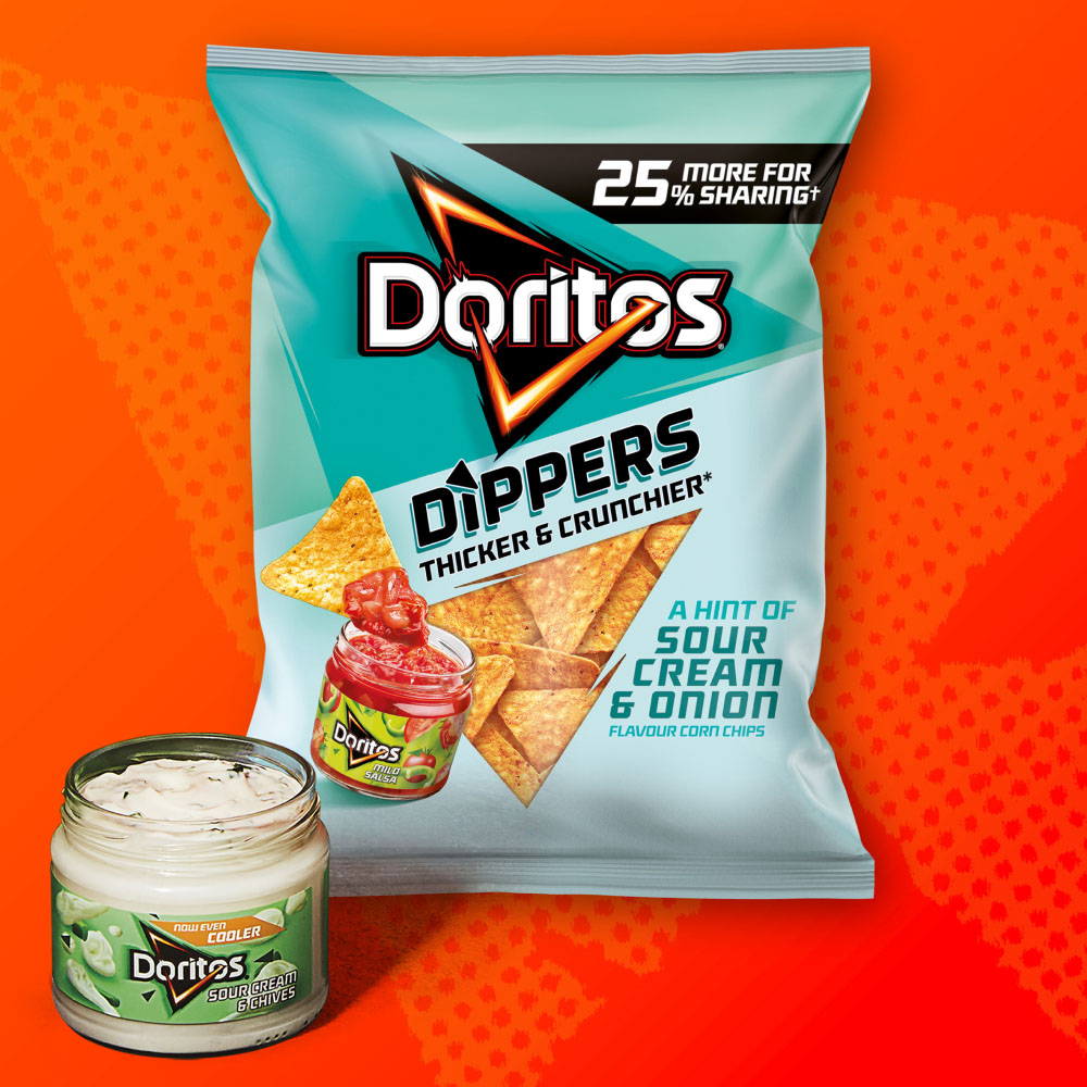 Doritos Dippers Hint of Sour Cream & Onion Sharing Tortilla Chips 230g Image 4
