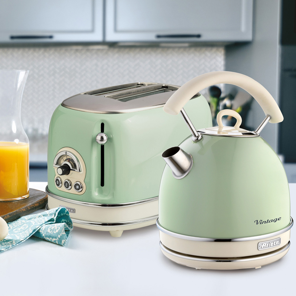 Ariete ARPK11 Green Dome Kettle with 2 Slice Toaster Image 2