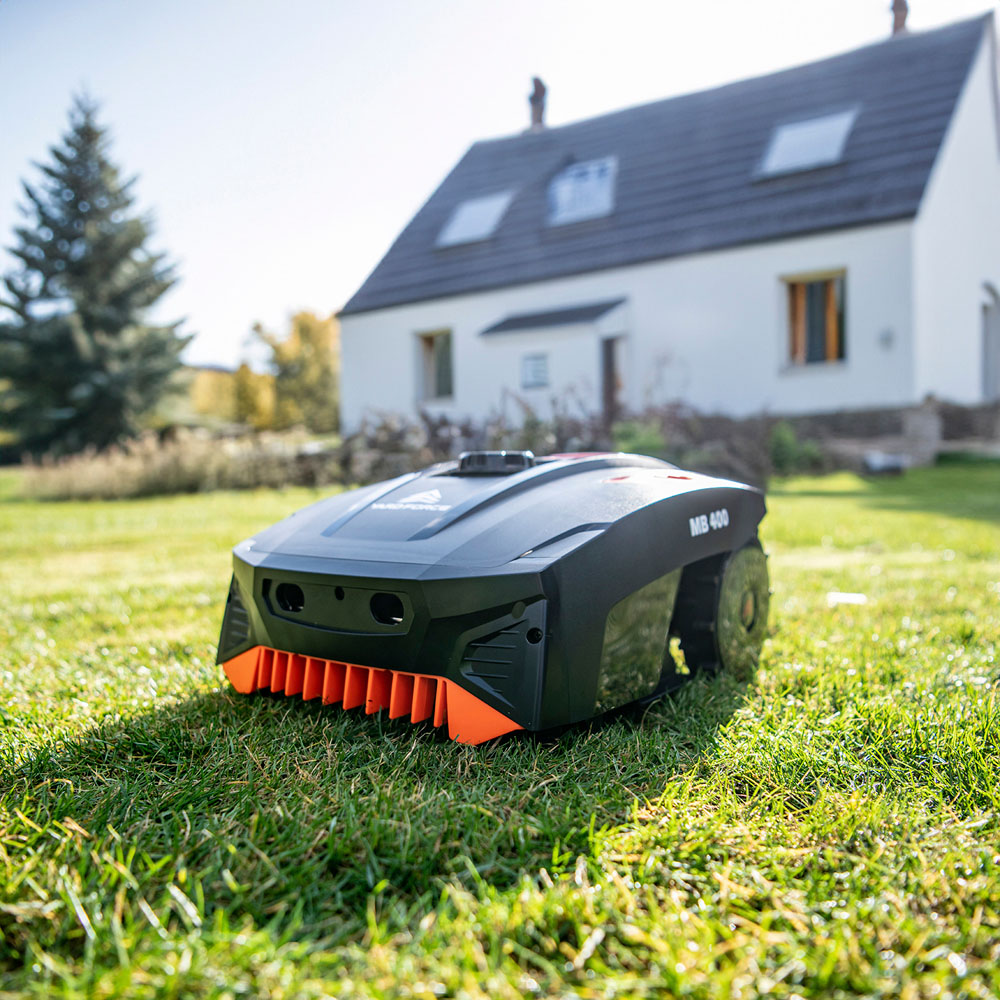 Yard Force MB400 20V 16cm Robotic Lawnmower with App Control Image 8