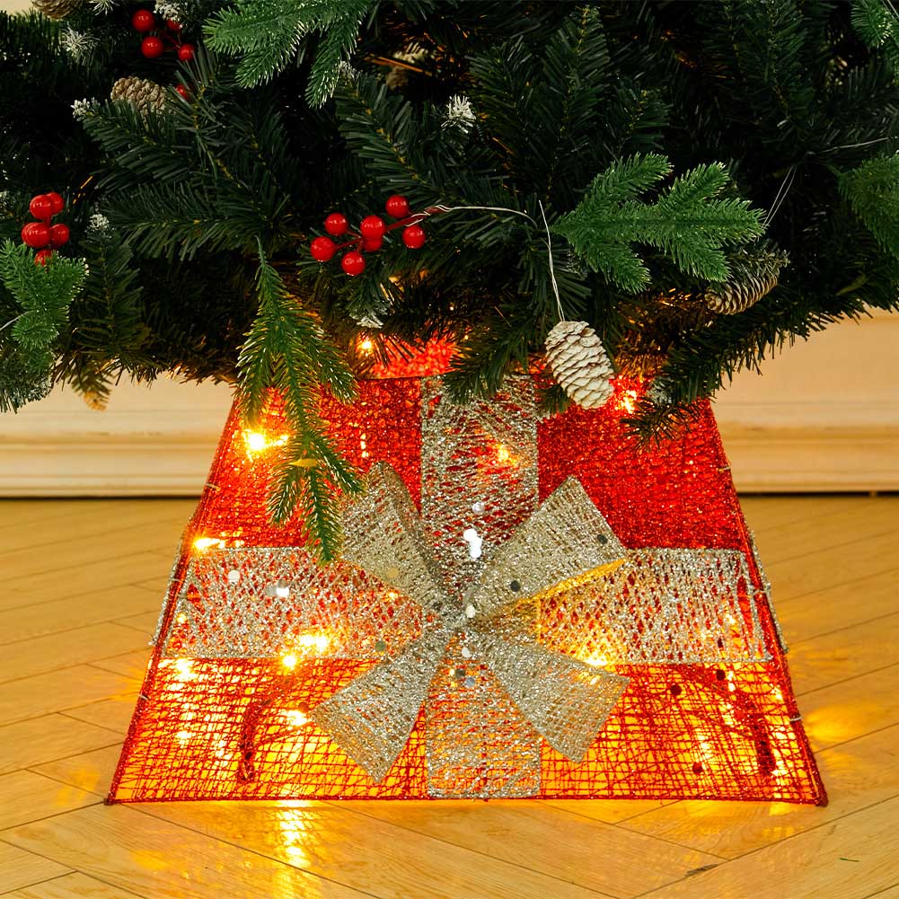 Living and Home Red and White Square Christmas Tree Collar Basket Image 6