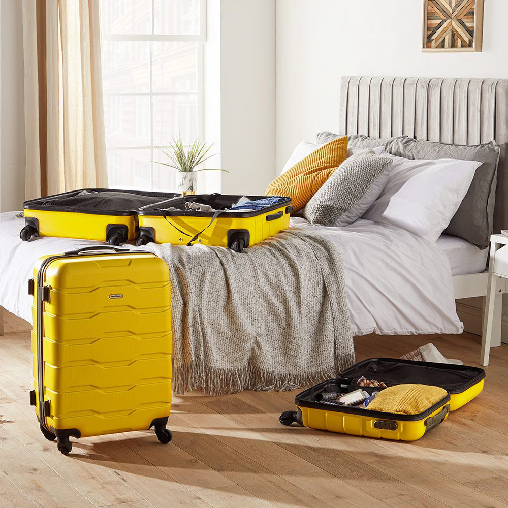 VonHaus Set of 3 Yellow Hard Shell Luggage Image 3