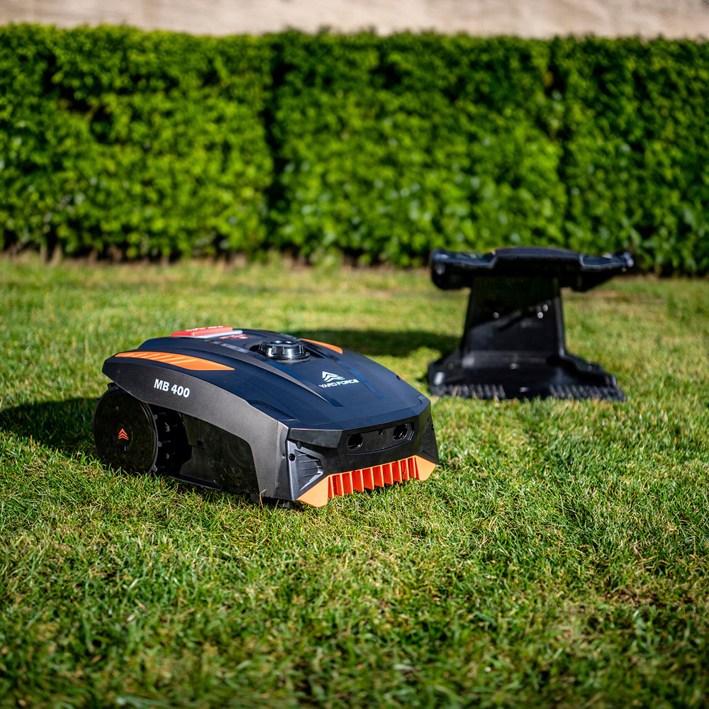 Yard Force MB400 20V 16cm Robotic Lawnmower with App Control Image 7