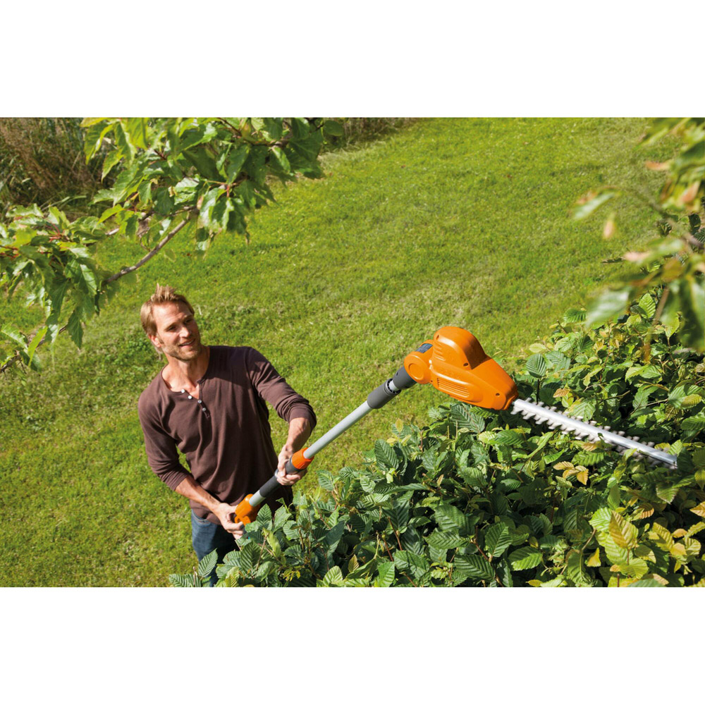 Flymo 9670799-01 500W SabreCut XT Telescopic Hedge Trimmer Image 4