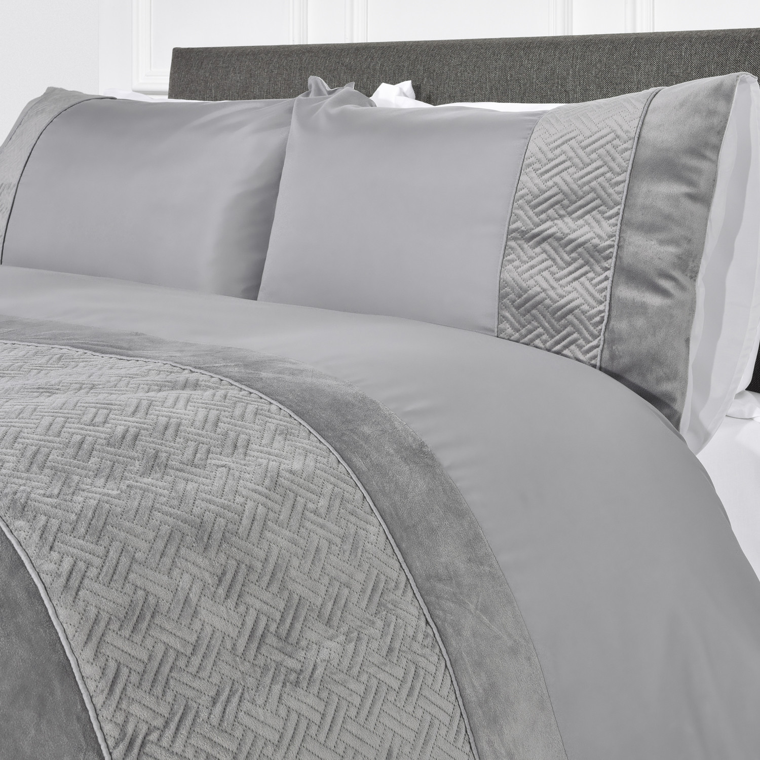 My Home Double Charcoal Crosshatch Embossed Panel Duvet Set Image 3