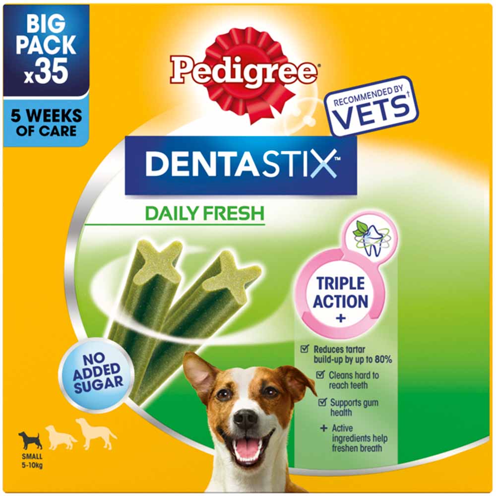Pedigree 35 Pack Dentastix Fresh Adult Small Dog Treats 550g Image 2