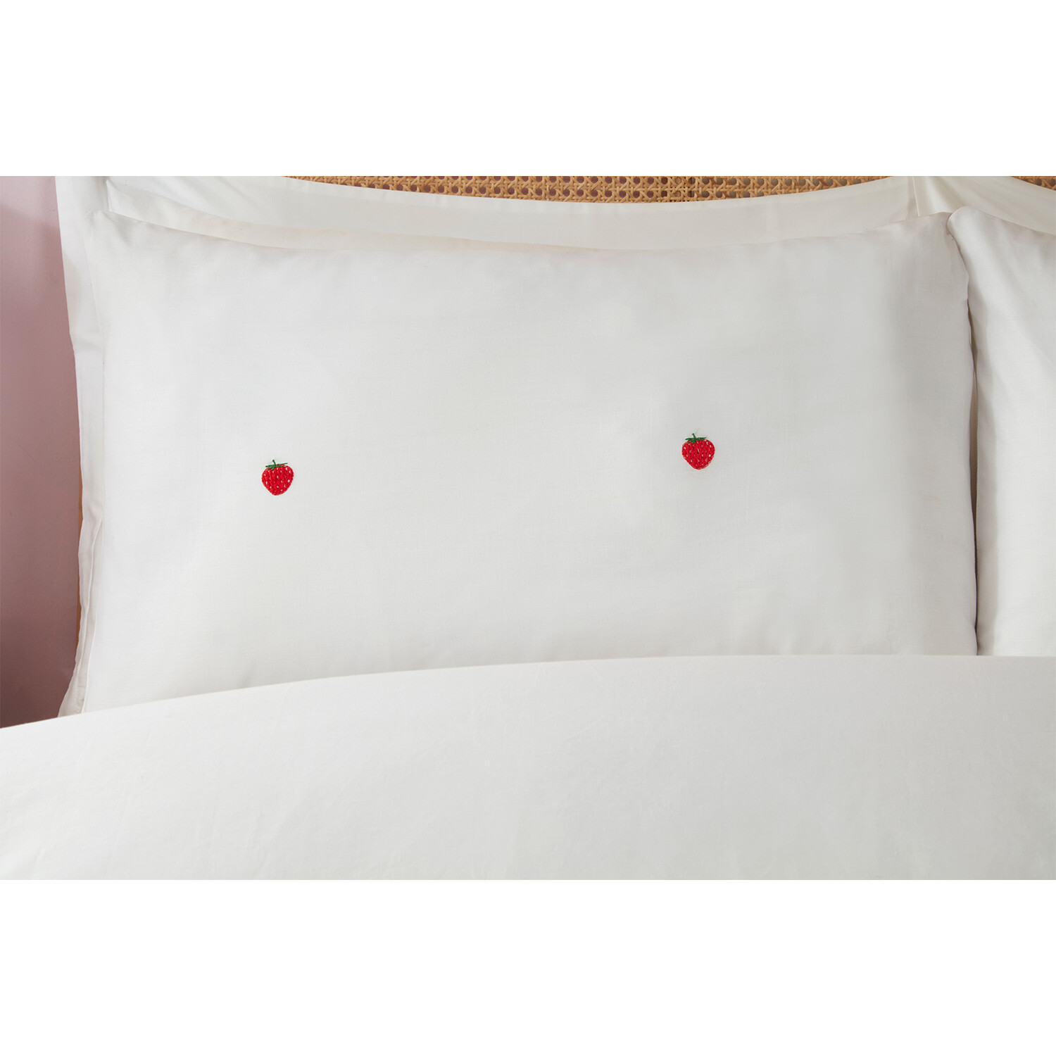 Strawberry Embroidered Duvet Cover and Pillowcase Set - White / King Image 4