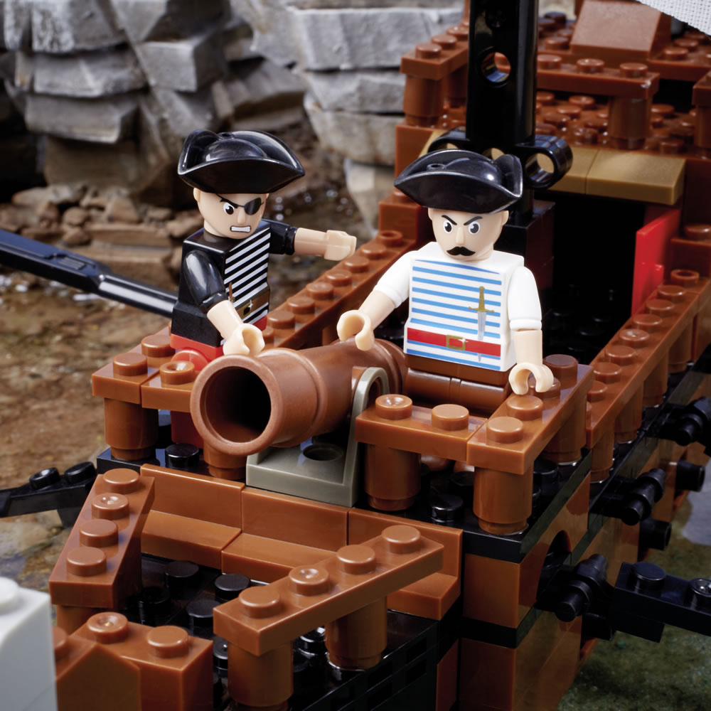 Wilko Blox Pirate Ship Large Set Wilko