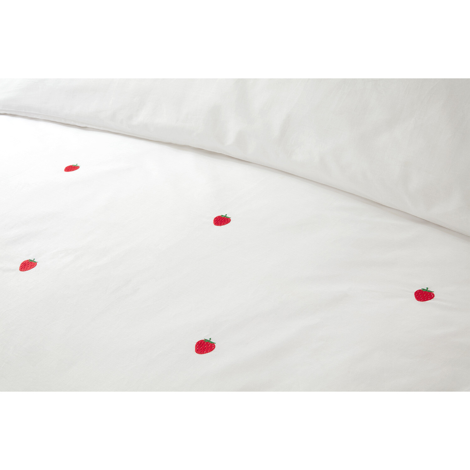 Strawberry Embroidered Duvet Cover and Pillowcase Set - White / King Image 3