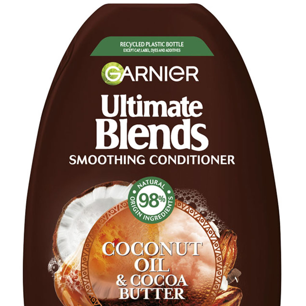 Garnier Ultimate Blends Coconut Oil Frizzy Hair Conditioner 400ml Image 3