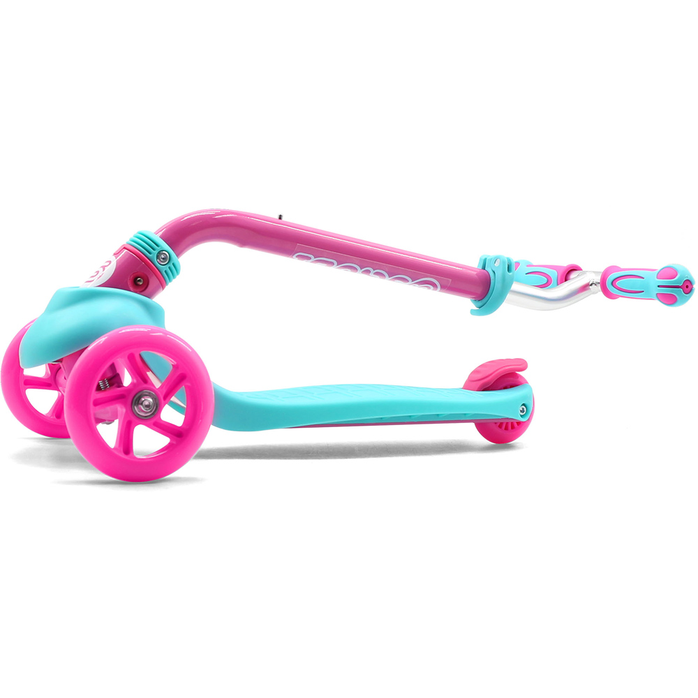 SQUBI Pink Three Wheel Scooter Image 2