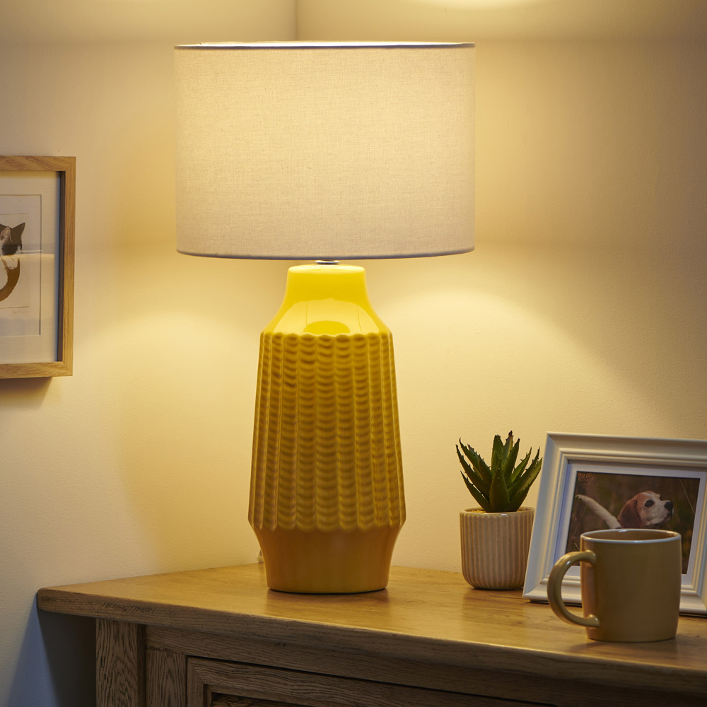 Wilko Ochre Ceramic Knit Base Table Lamp Image 6