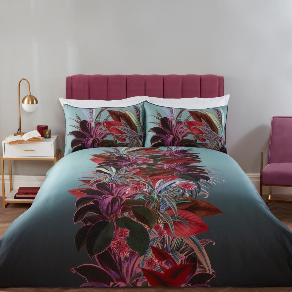 Botanica Duvet Cover and Pillowcase Set - Teal / Double Image 1