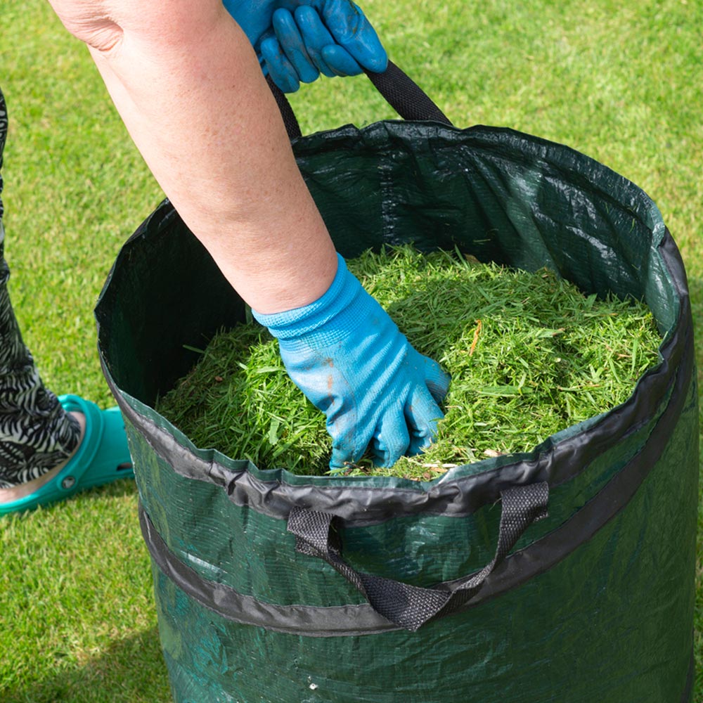 St Helens Pop Up Garden Waste Bags Image 3