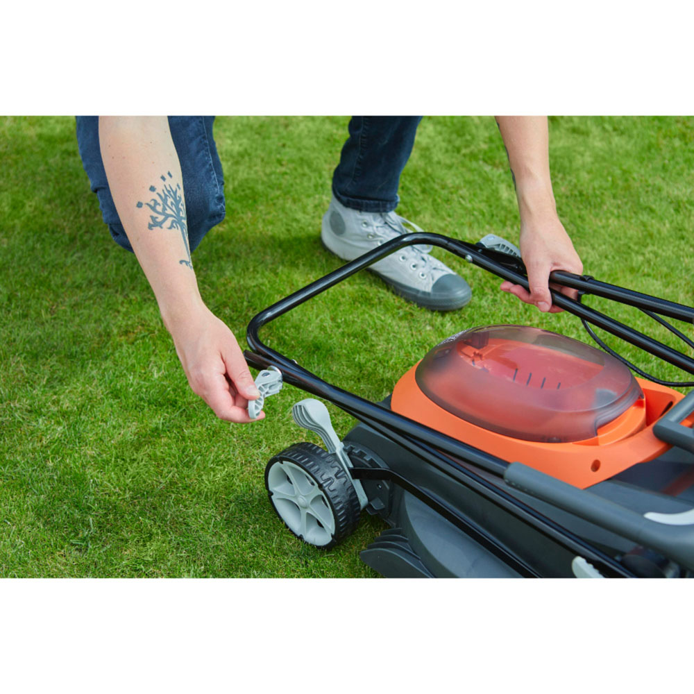 Flymo UltraStore 380R 9705383-01 36W Hand Propelled 38cm Rotary Lawn Mower Image 8
