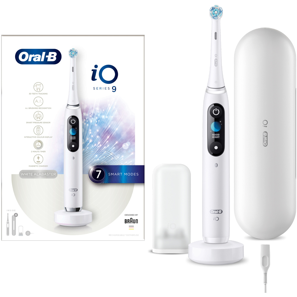 Oral-B iO Series 9 White Alabaster Rechargeable Toothbrush Image 3