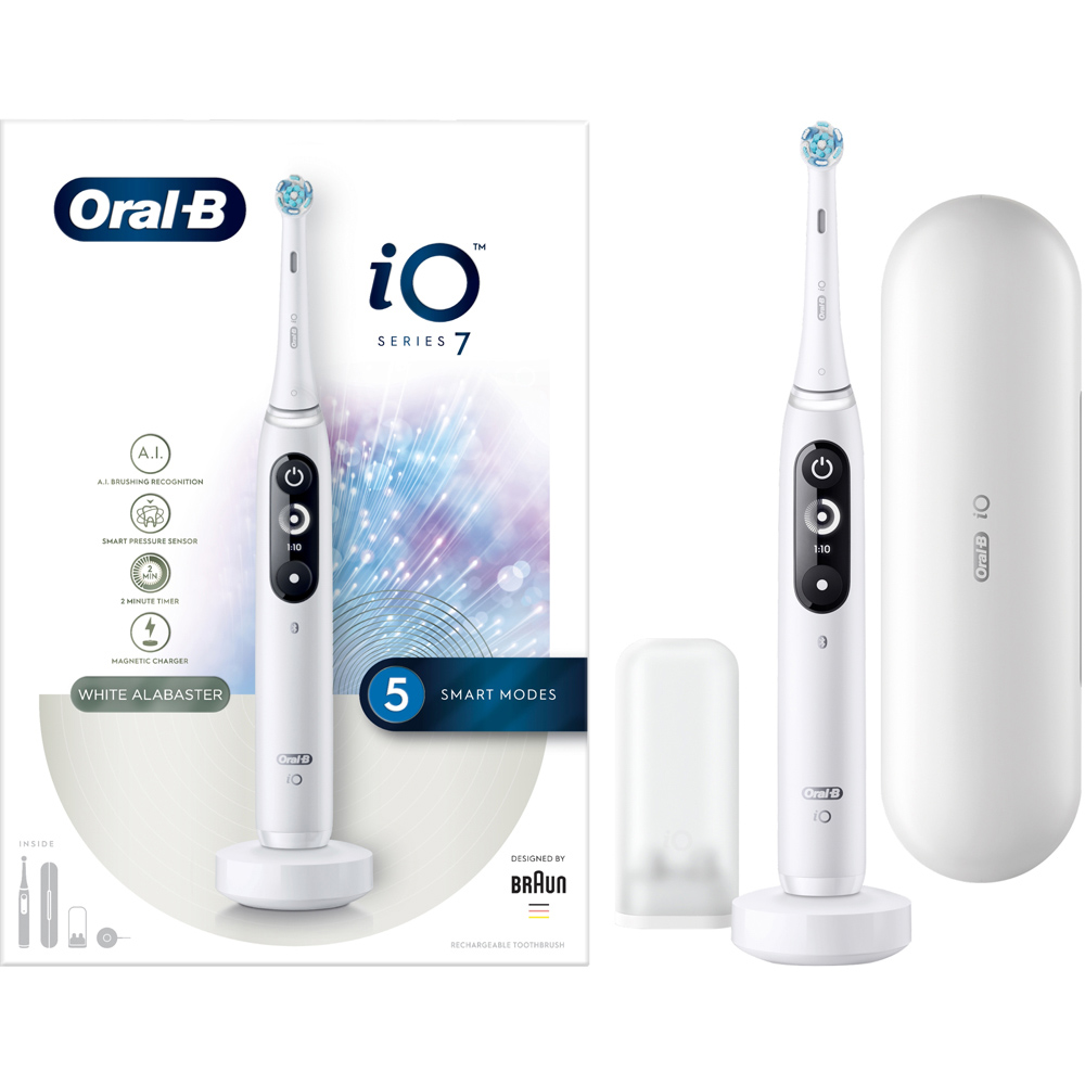 Oral-B iO Series 7 White Alabaster  Rechargeable Toothbrush Image 4