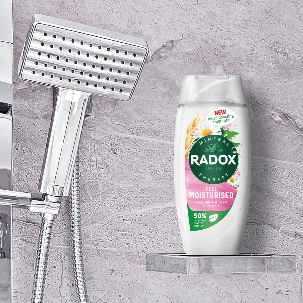 Radox Feel Moisturised Mineral Therapy Shower Gel 225ml Image 7