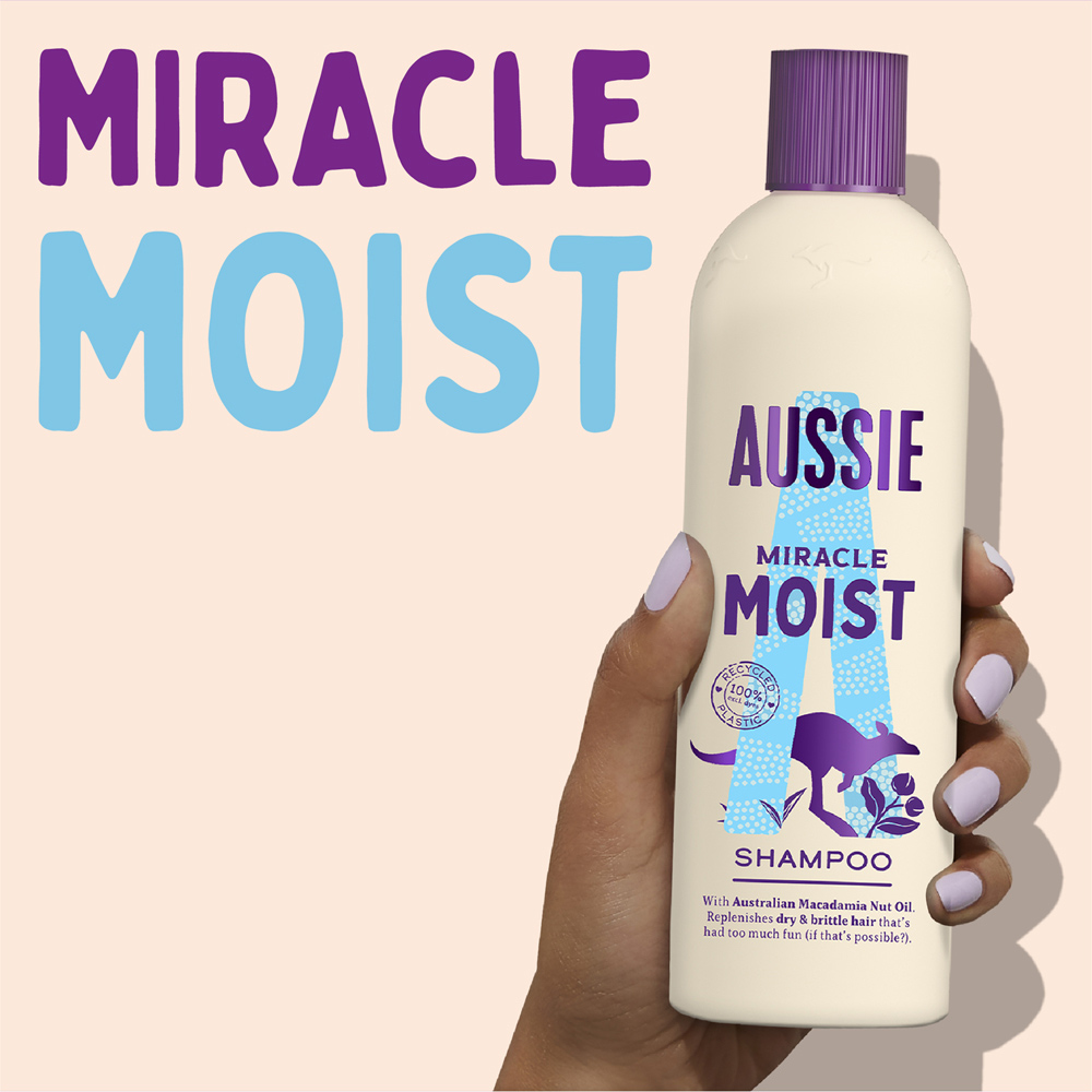 Aussie Miracle Moist Vegan Shampoo 500ml Image 2