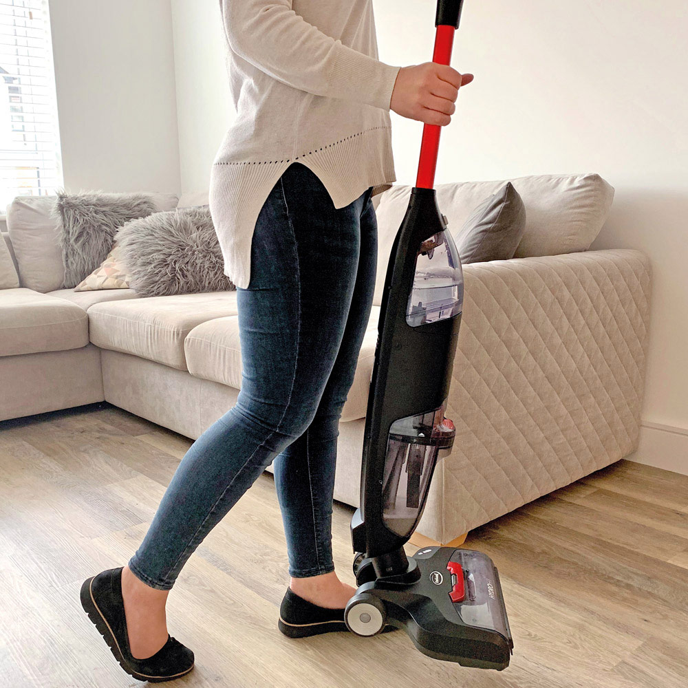 Ewbank HydroH1 2-In-1 Black and Red Cordless Hard Floor Cleaner Image 8