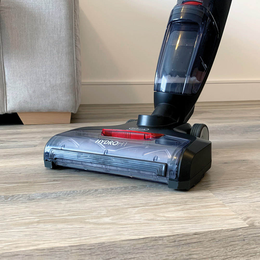 Ewbank HydroH1 2-In-1 Black and Red Cordless Hard Floor Cleaner Image 2