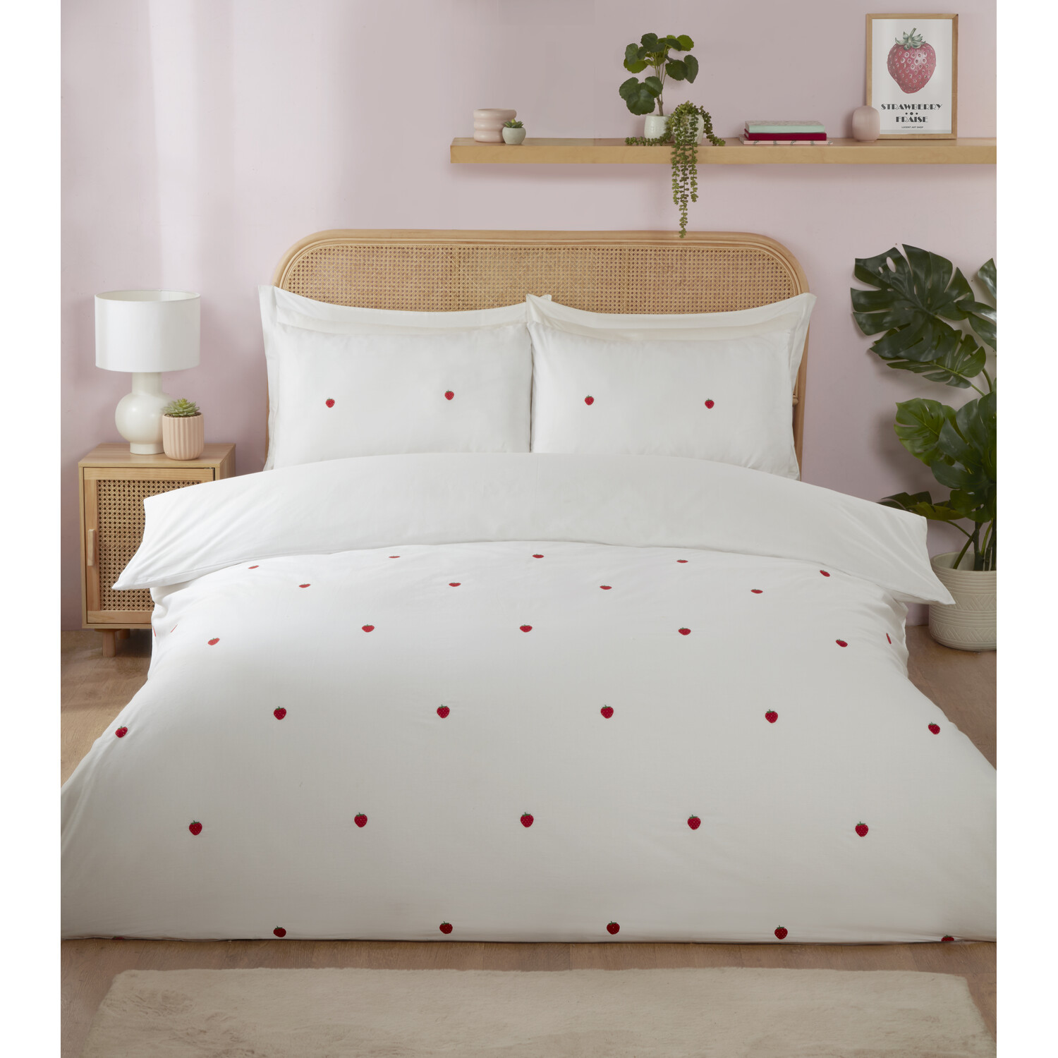 Strawberry Embroidered Duvet Cover and Pillowcase Set - White / King Image 1