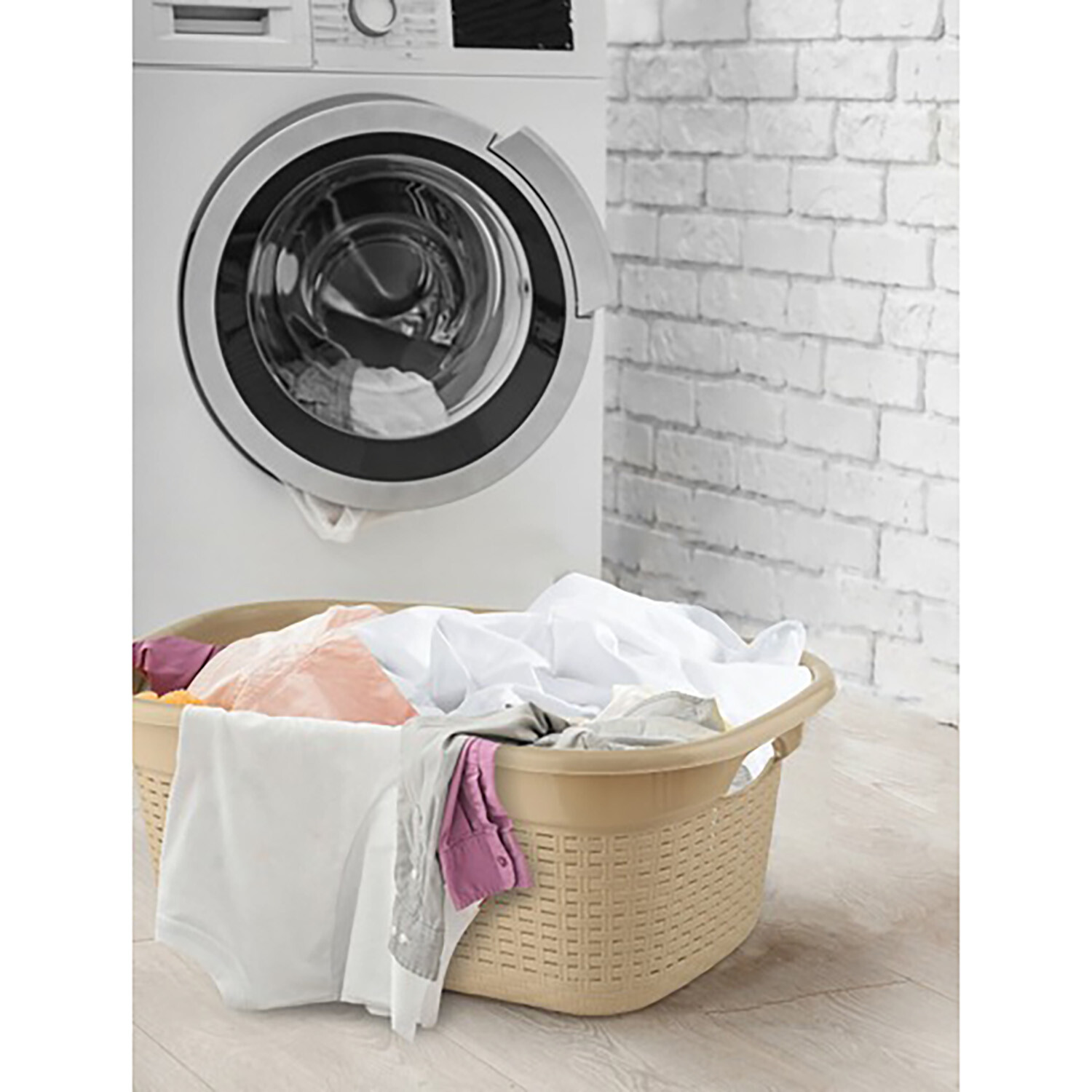 60L Oval Rattan Laundry Basket Image 2