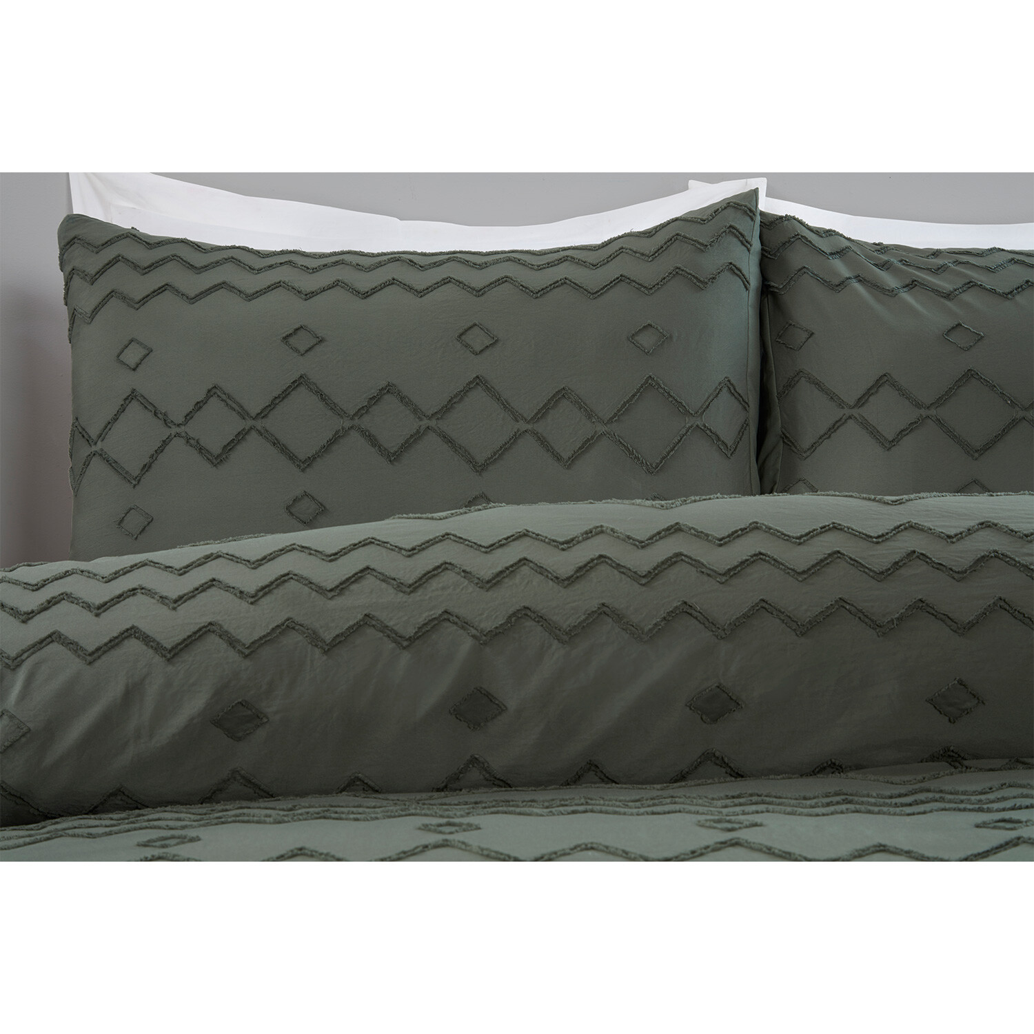 Adah Tufted Geo Duvet Cover and Pillowcase Set - Green / Double Image 2