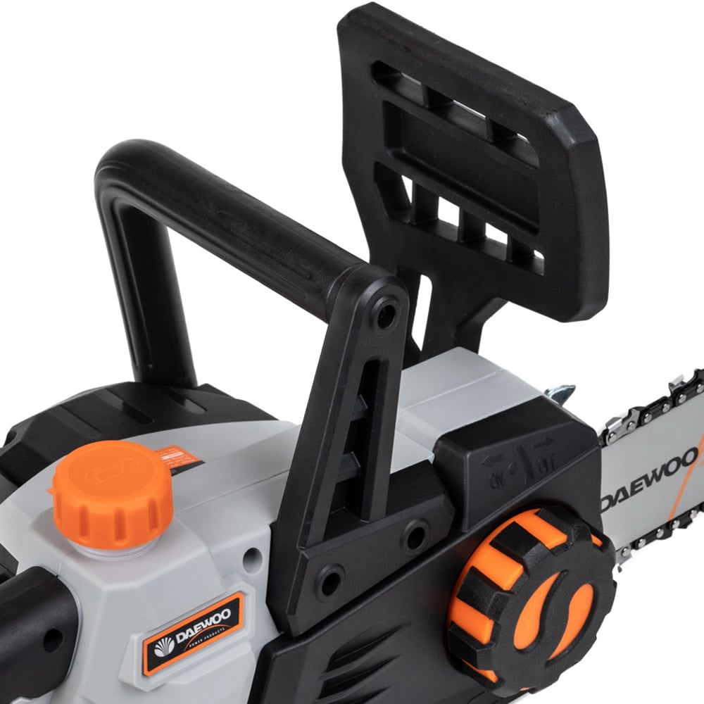 Daewoo U-Force Cordless Chainsaw with 2 x 4.0Ah Battery Charger 25cm Image 3