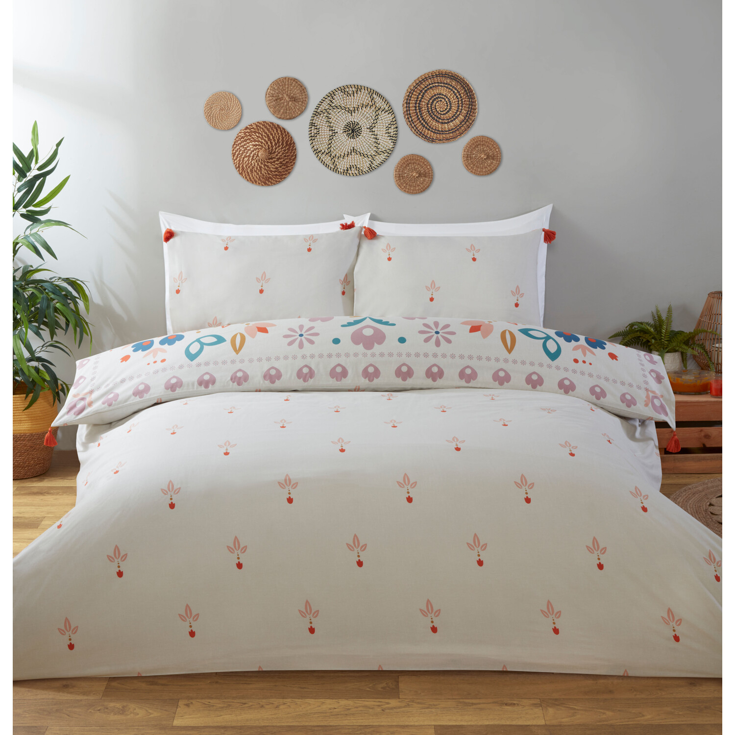 Amari Floral Duvet Cover and Pillowcase Set - Double Image 2