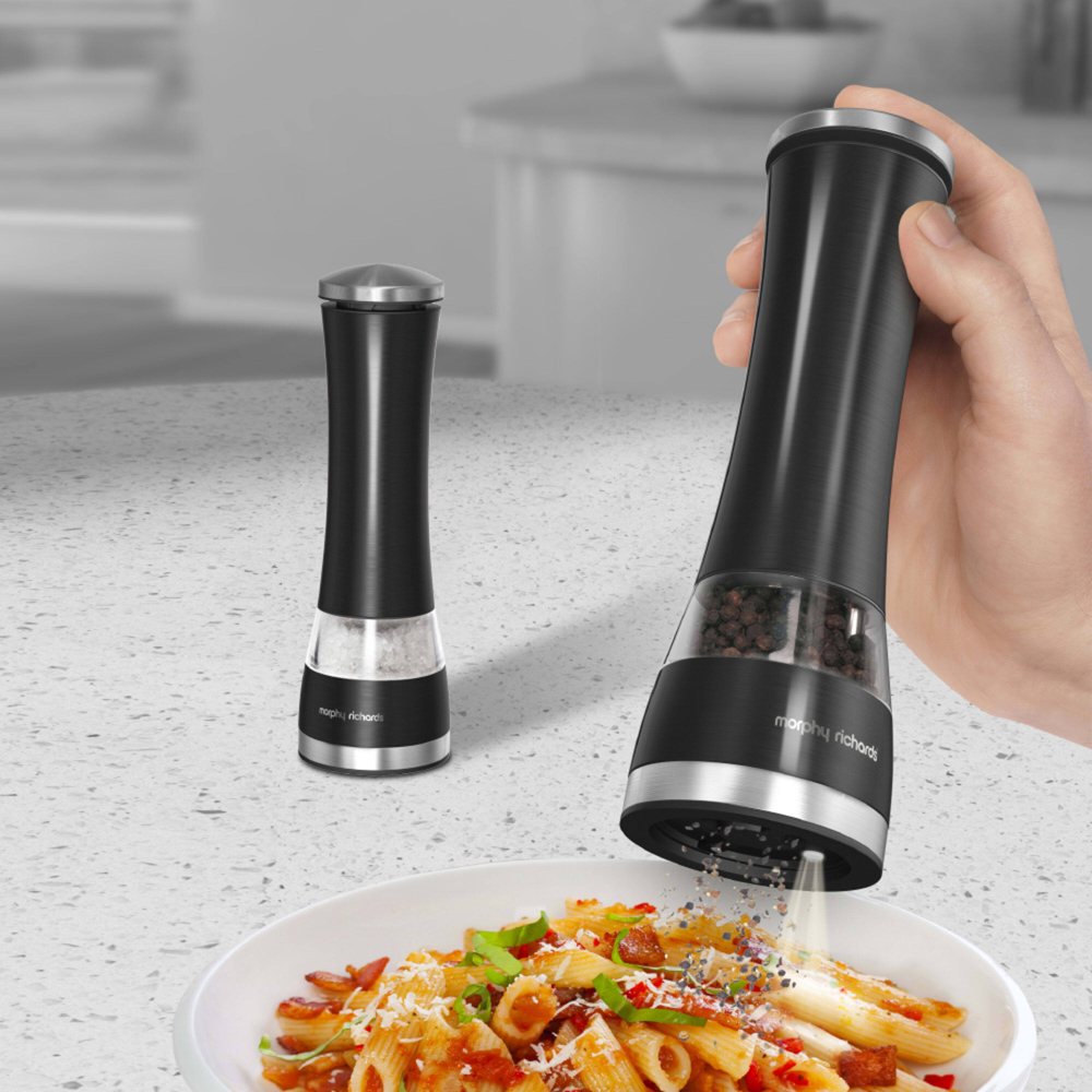 Morphy Richards Black Electronic Salt and Pepper Mill Image 2