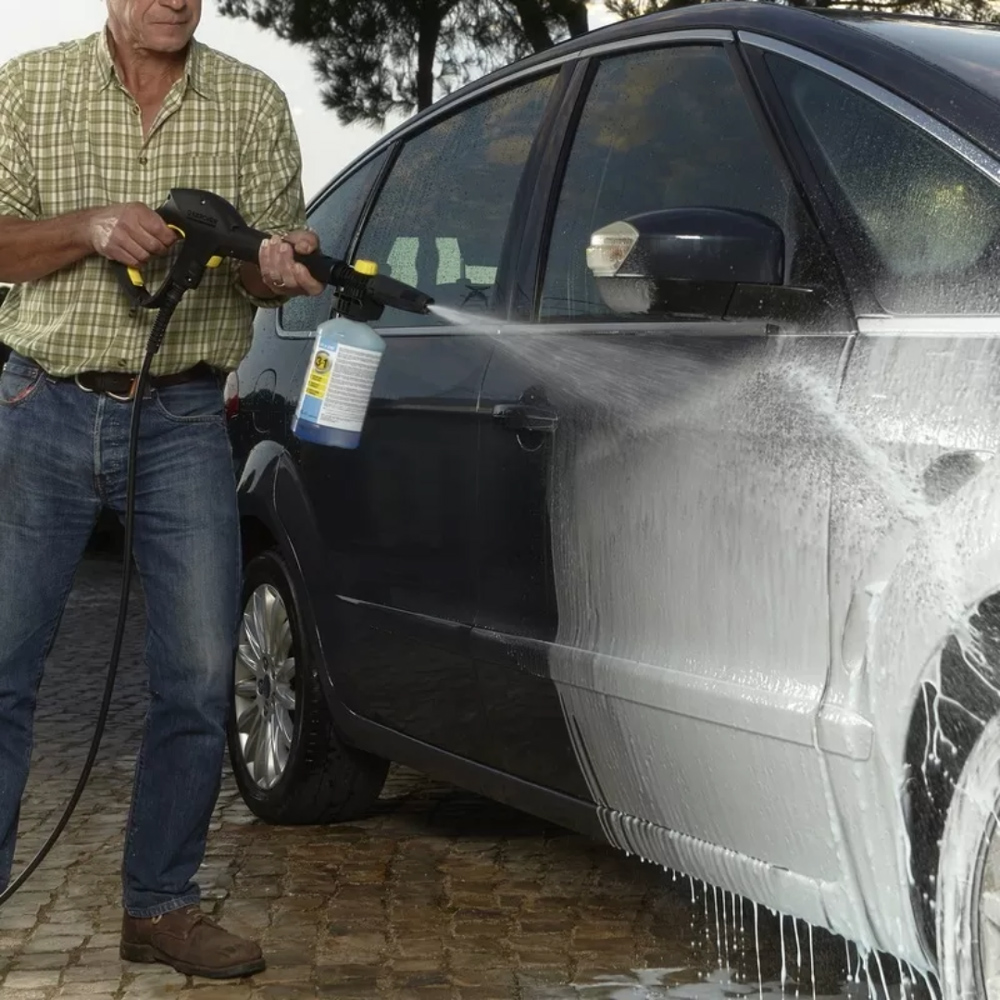 Karcher Foam Sprayer and Car Shampoo 1L Image 2