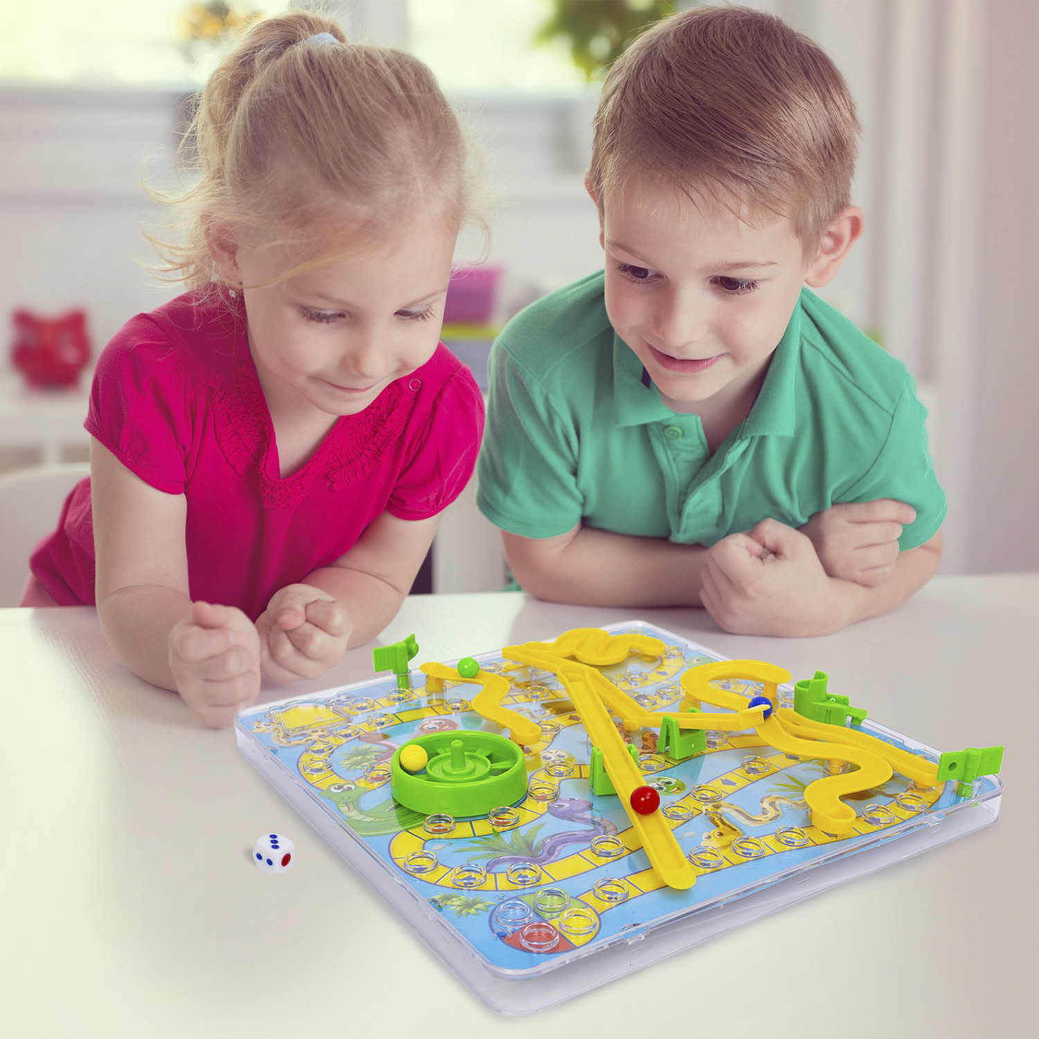 Games Hub 3D Snakes And Ladders Image 3