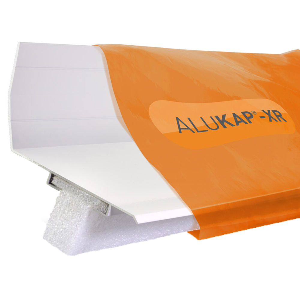 Alukap-XR White Top Wall Flashing 2.4m Image 1