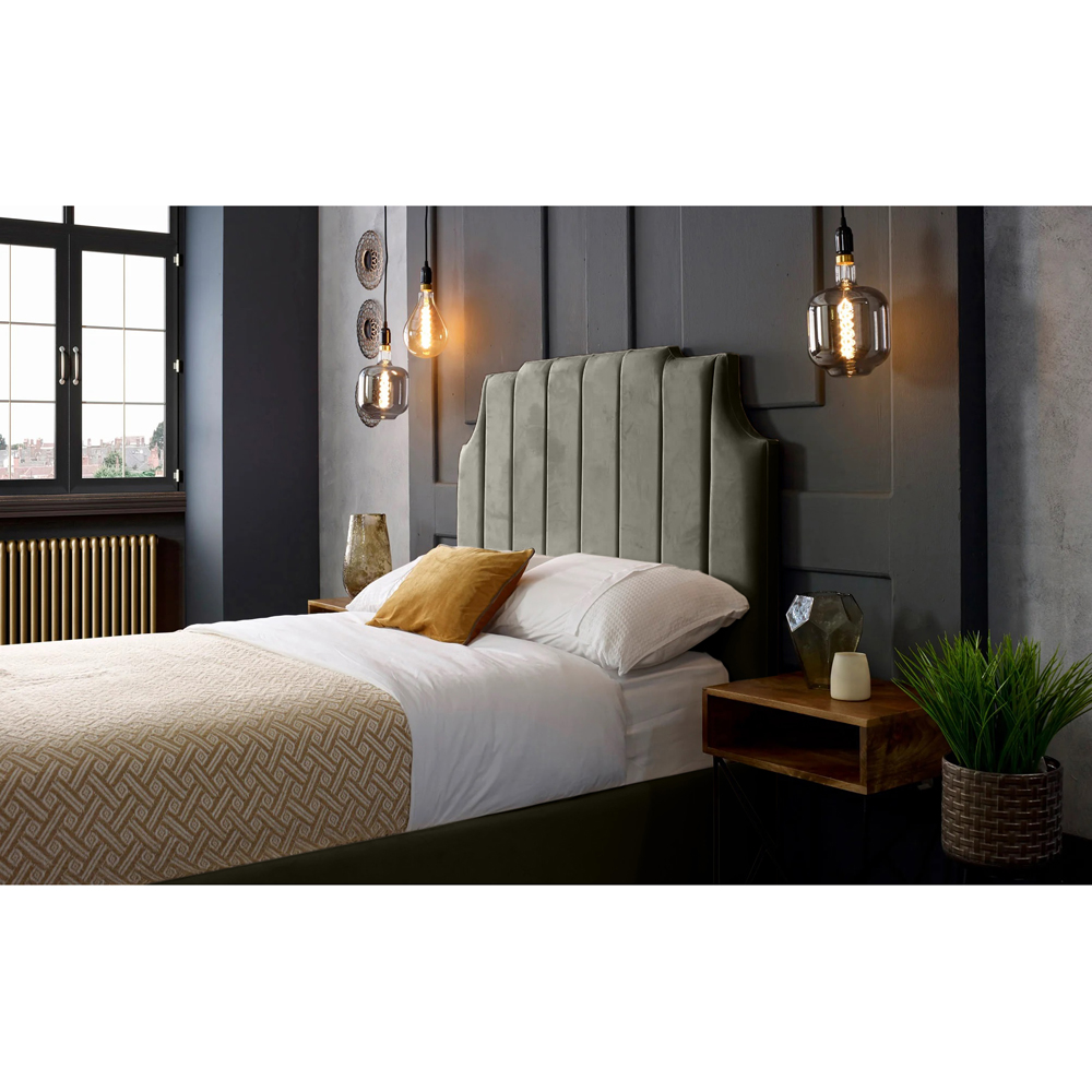 Eleganza Home Nelson Super King Size Grey Plush Velvet Bed Frame with Headboard Image 2