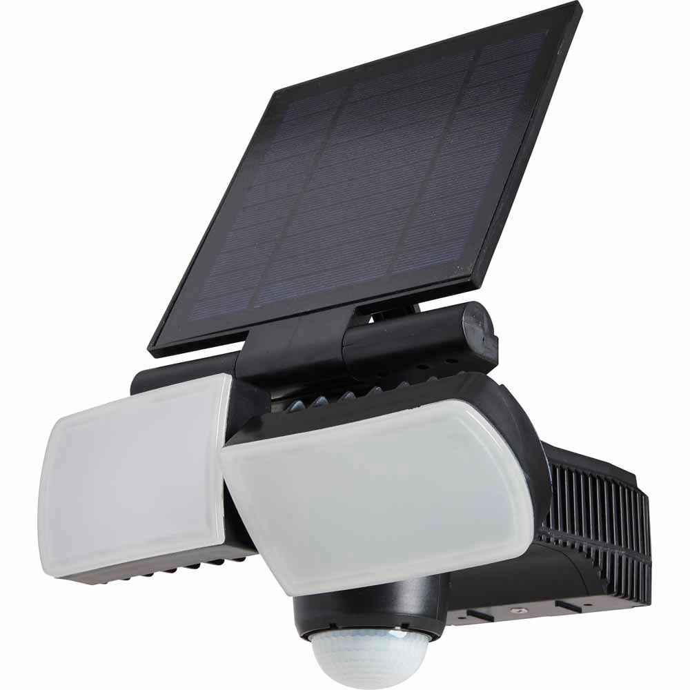 Wilko 600 Lumen White Solar Security Lights Wilko