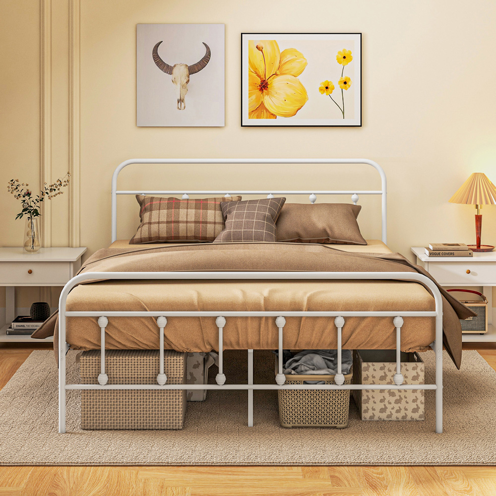 Portland White Metal King Size Bed Image 3