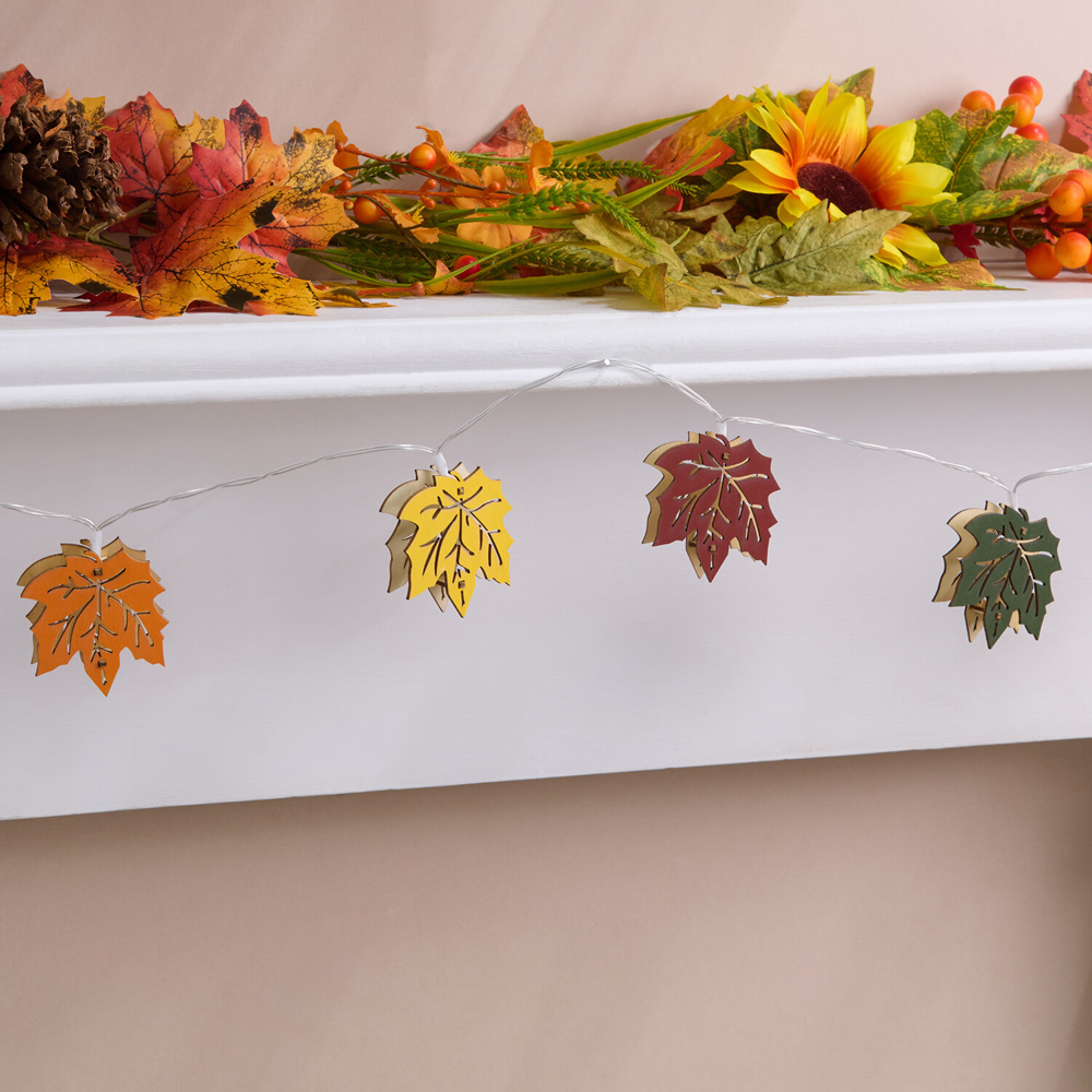 10 LED Maple Leaf String Light Image 4