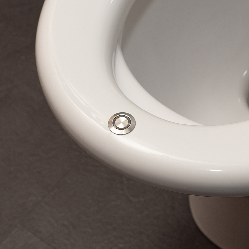 Aidapt E Loo One Touch Round Heated LED Toilet Seat with Bidet Cleaning and Warm Air Dryer Image 4