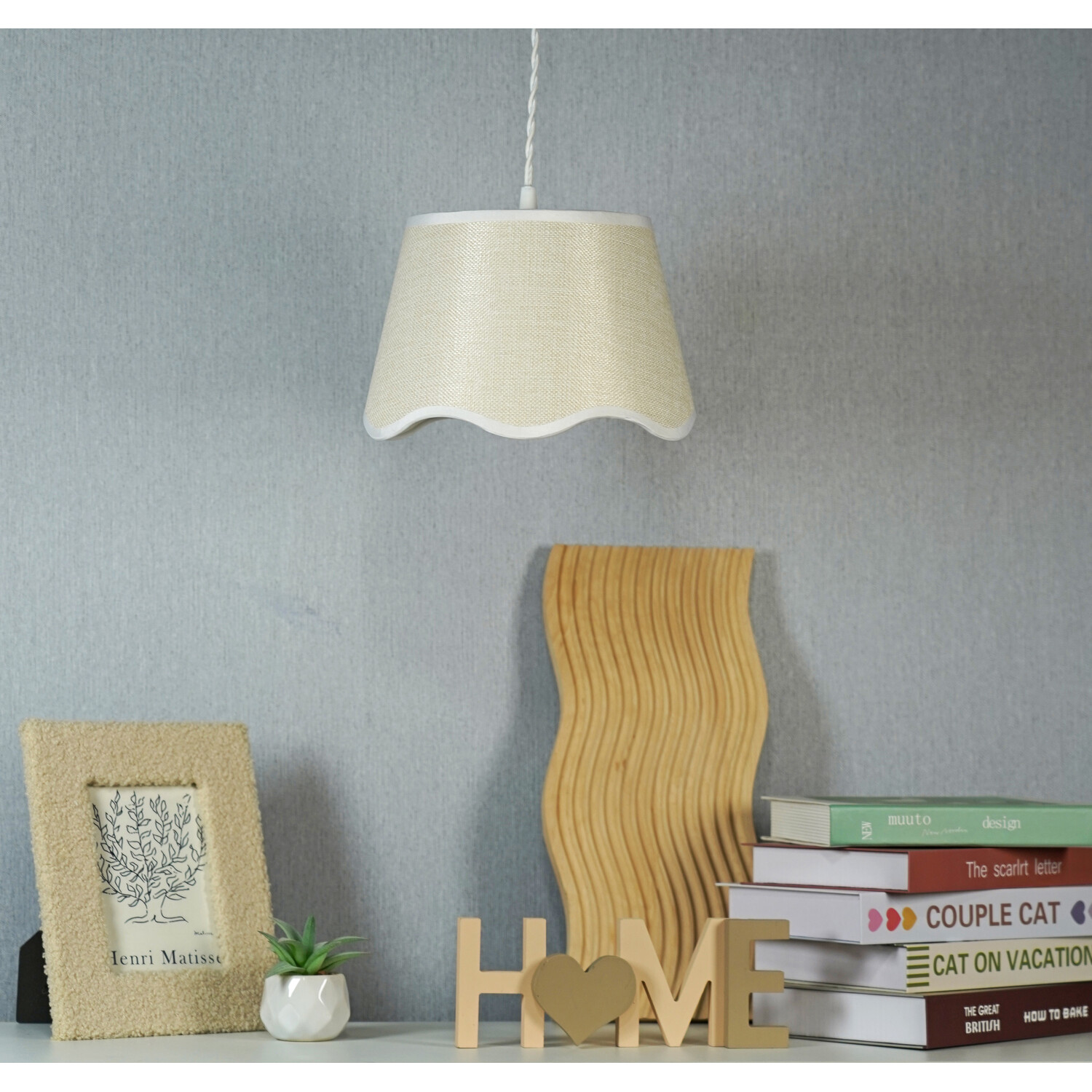 Scallop Shade Natural 25.5cm Image 7