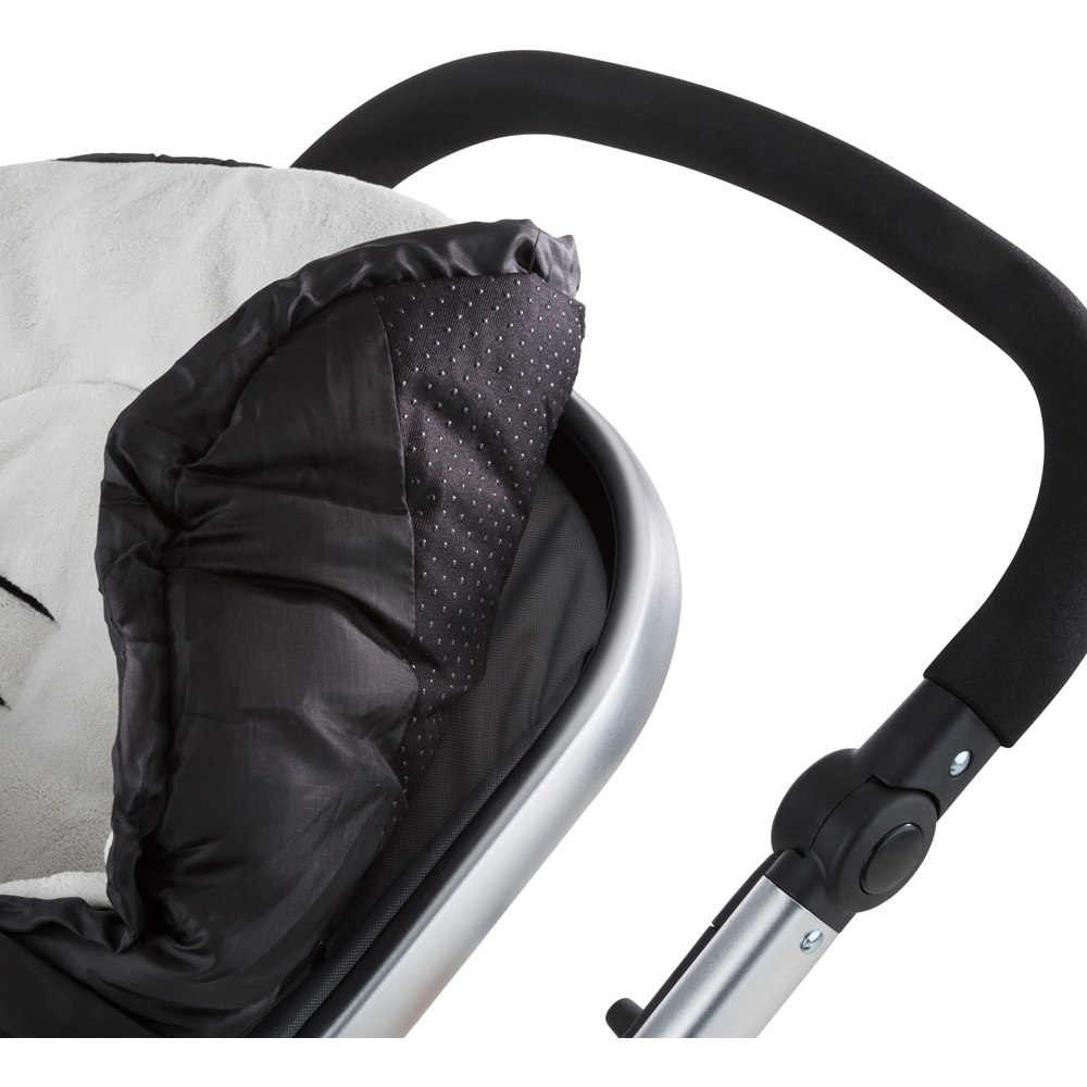 tectake Black Water Repellent Windproof Thermal Insulation Footmuff 97 x 47cm Image 3