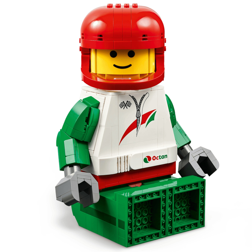 LEGO 40819 Up-Scaled Racing Driver Minifigure Set 694 Piece Image 4