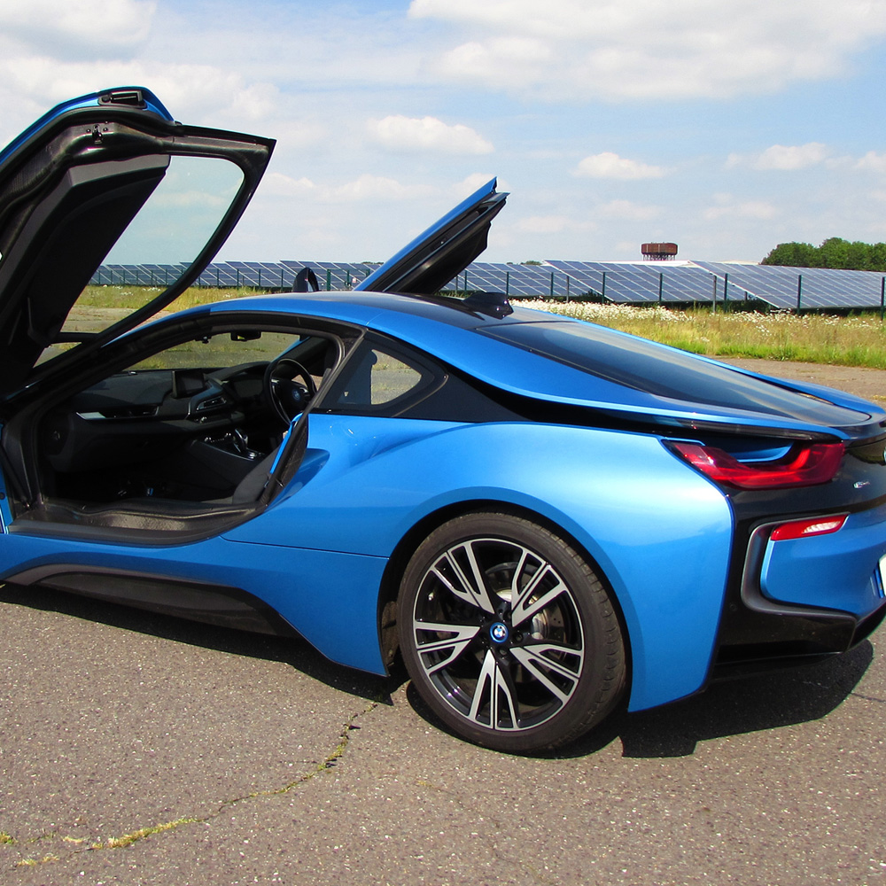 Activity Superstore BMW i8 Electric Supercar Blast Gift Experience Image 3