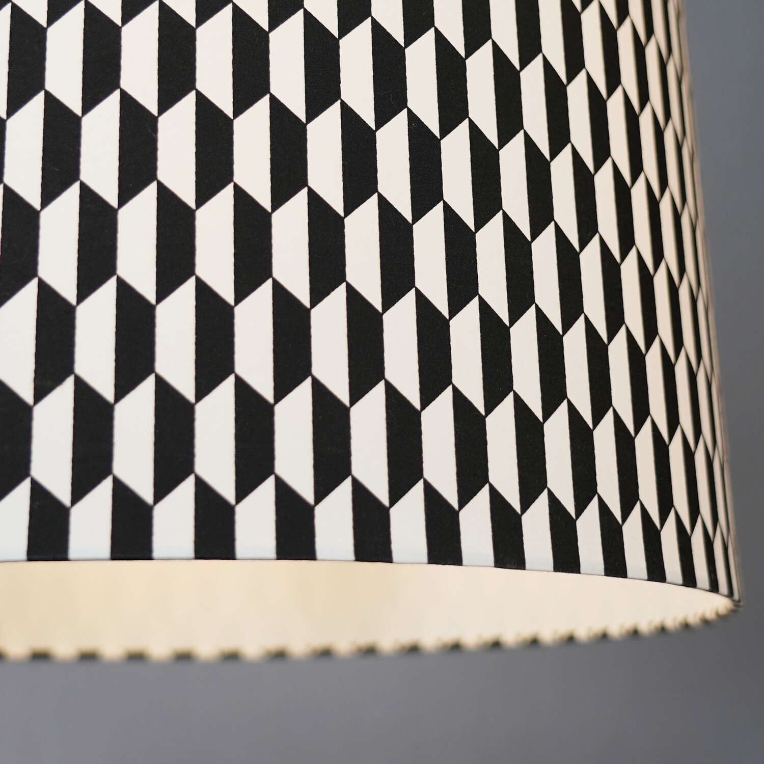 Kavi Geometric Shade Black and White Image 2