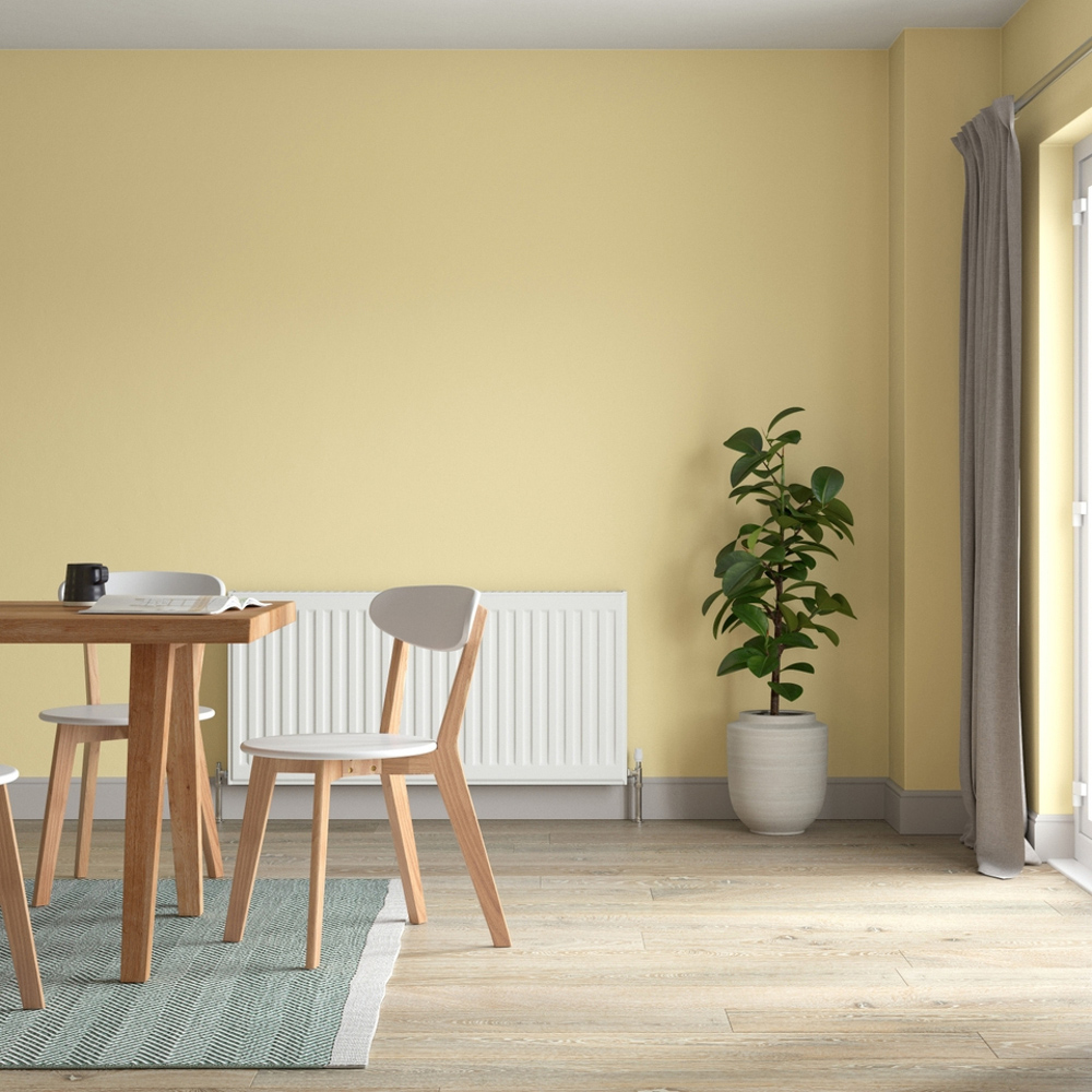 Dulux Trade Vanilla Sundae Walls and Ceilings Diamond Matt Paint 2.5L Image 4