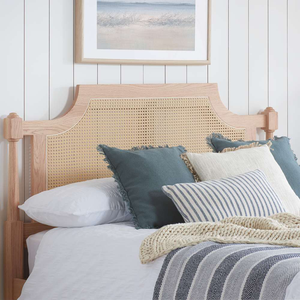 Birlea Geneva King Size Rattan Bed Image 6