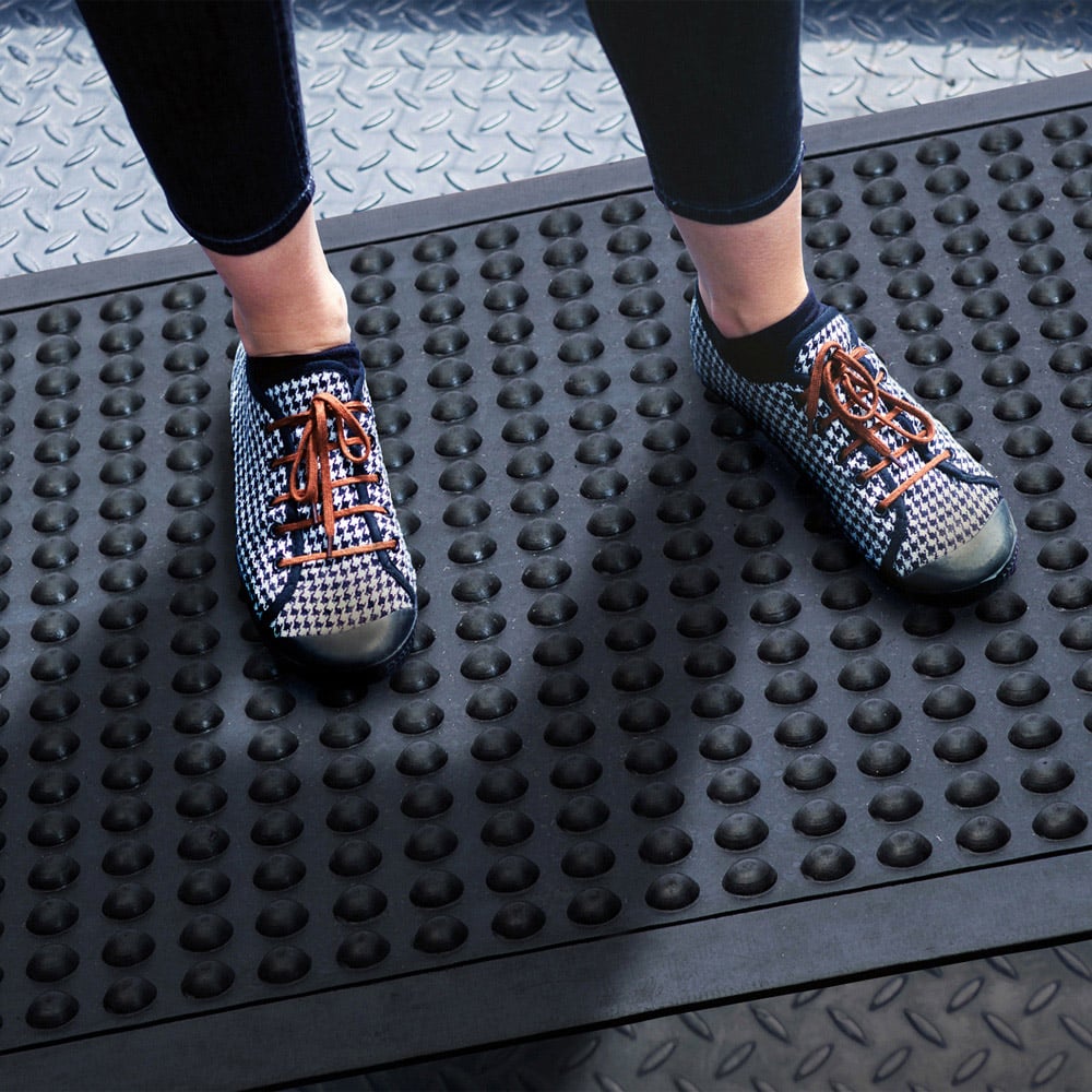 Floortex Doortex Black Anti-Fatigue Bubble Mat 60 x 90cm Image 2