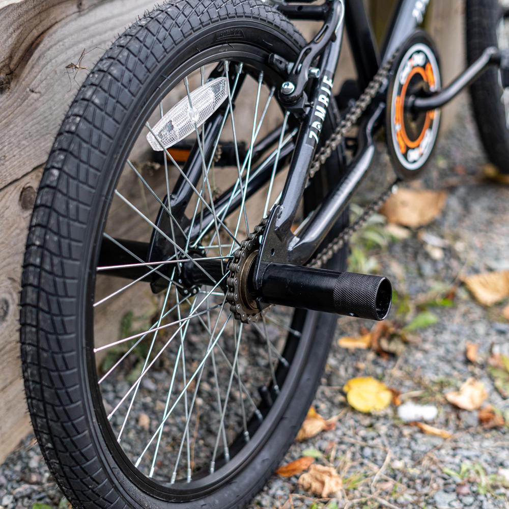 Zombie Outbreak 20 inch Multicolour BMX Bike Image 4