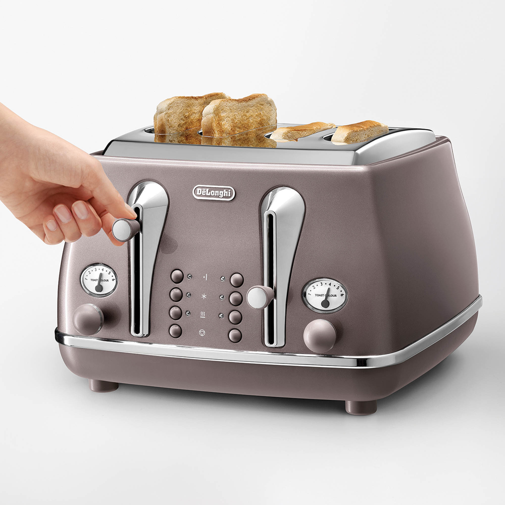 De'Longhi DL4308 Ice Pink Metallics 4 Slice Toaster Image 6